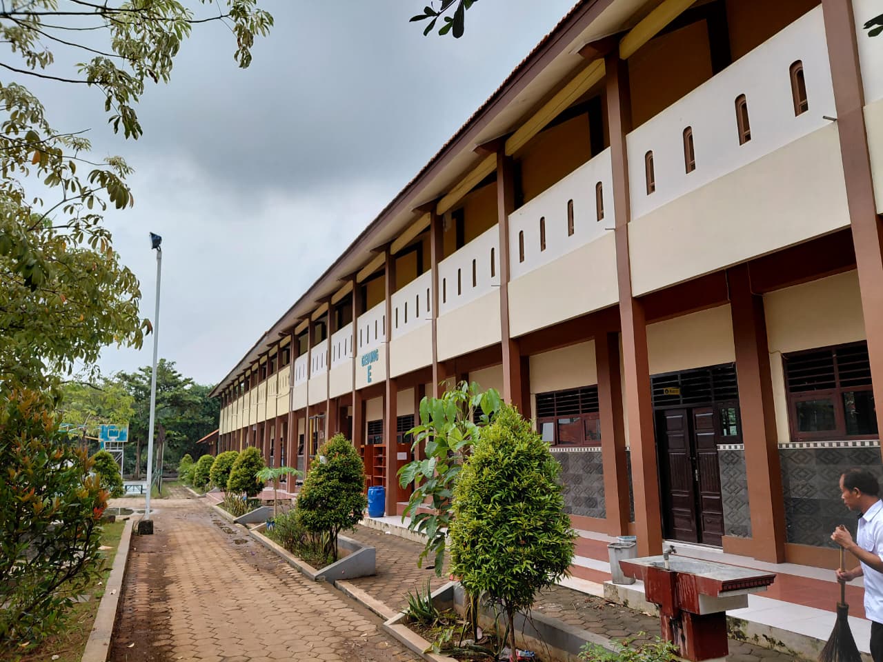 Gedung SMA Negeri 2 Pekalongan